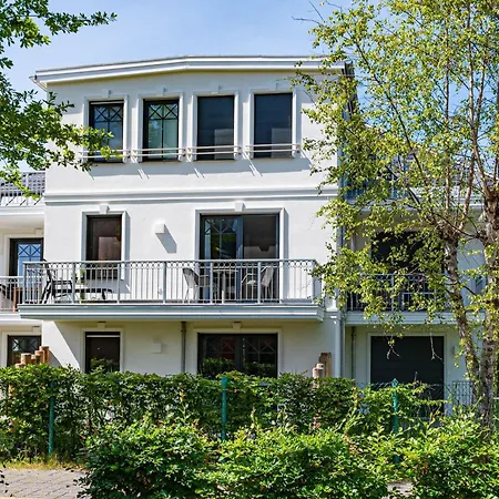 Kuestenkajuete 1 * Zingst